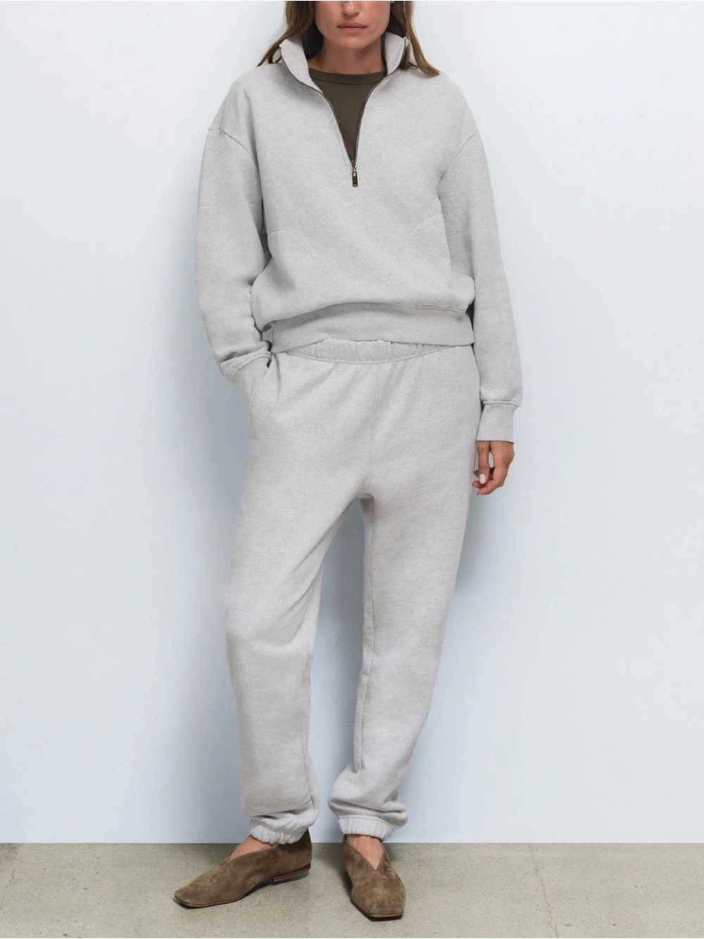 MATE Women’s Organic Fleece Relaxed Pocket Sweatpant in Heather Grey, Size M